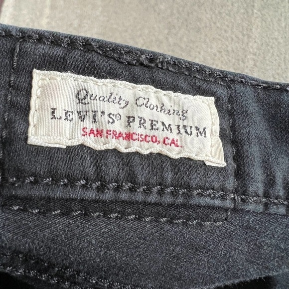 Levi's 311 Jeans Women's 32x30 Shaping Skinny Leg Mid Rise Black Premium Denim - Picture 7 of 9